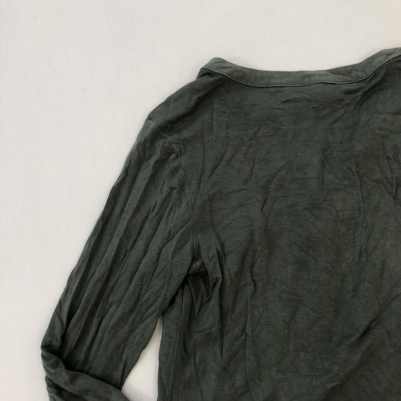 Roebuck & Co. Blouse Women's M Green Long Sleeve V Neck Top Reg Fit Size M - Picture 14 of 14